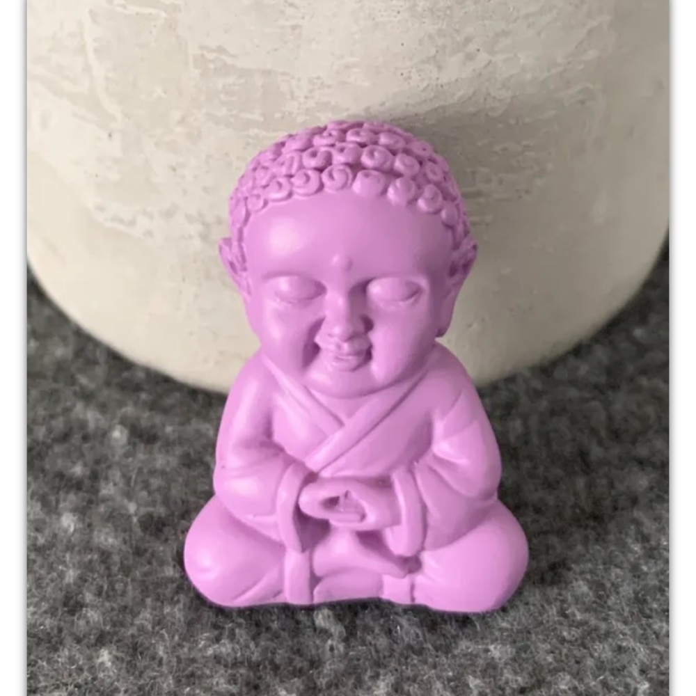 Pocket Buddha “Wisdom” miniature figurine